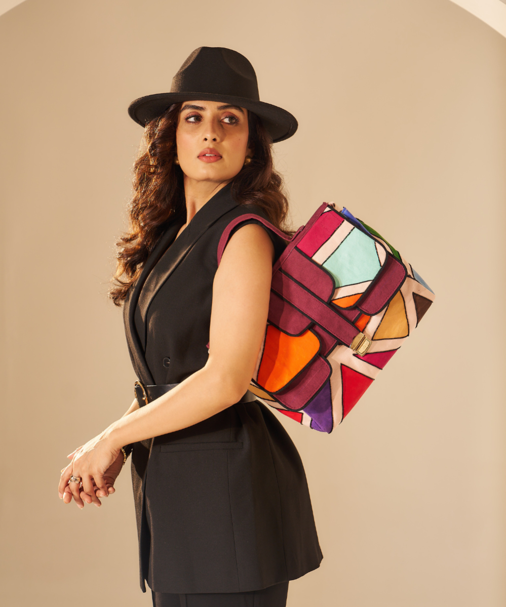 MEHER TOTE